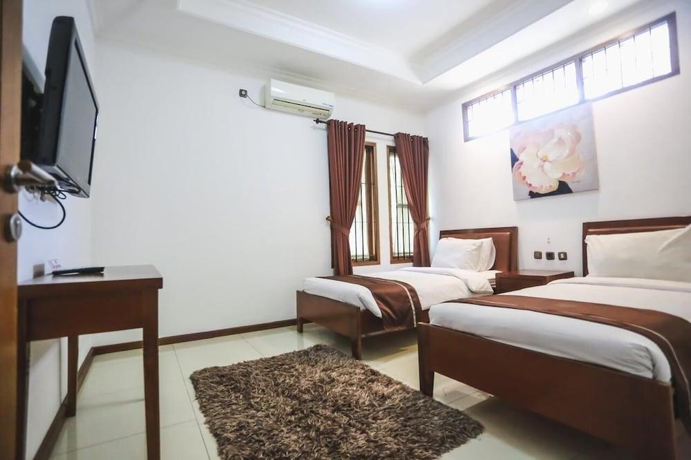 Kuldesak Villas Bandung Exterior photo