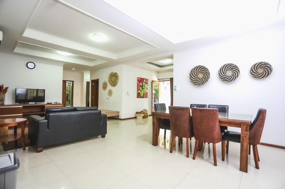 Kuldesak Villas Bandung Exterior photo