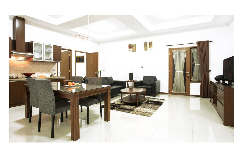 Kuldesak Villas Bandung Exterior photo